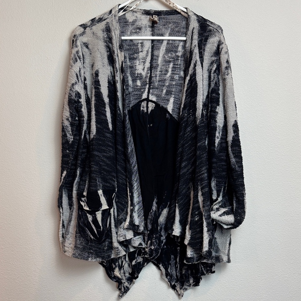 XCVI Monochrome Women's Cardigan